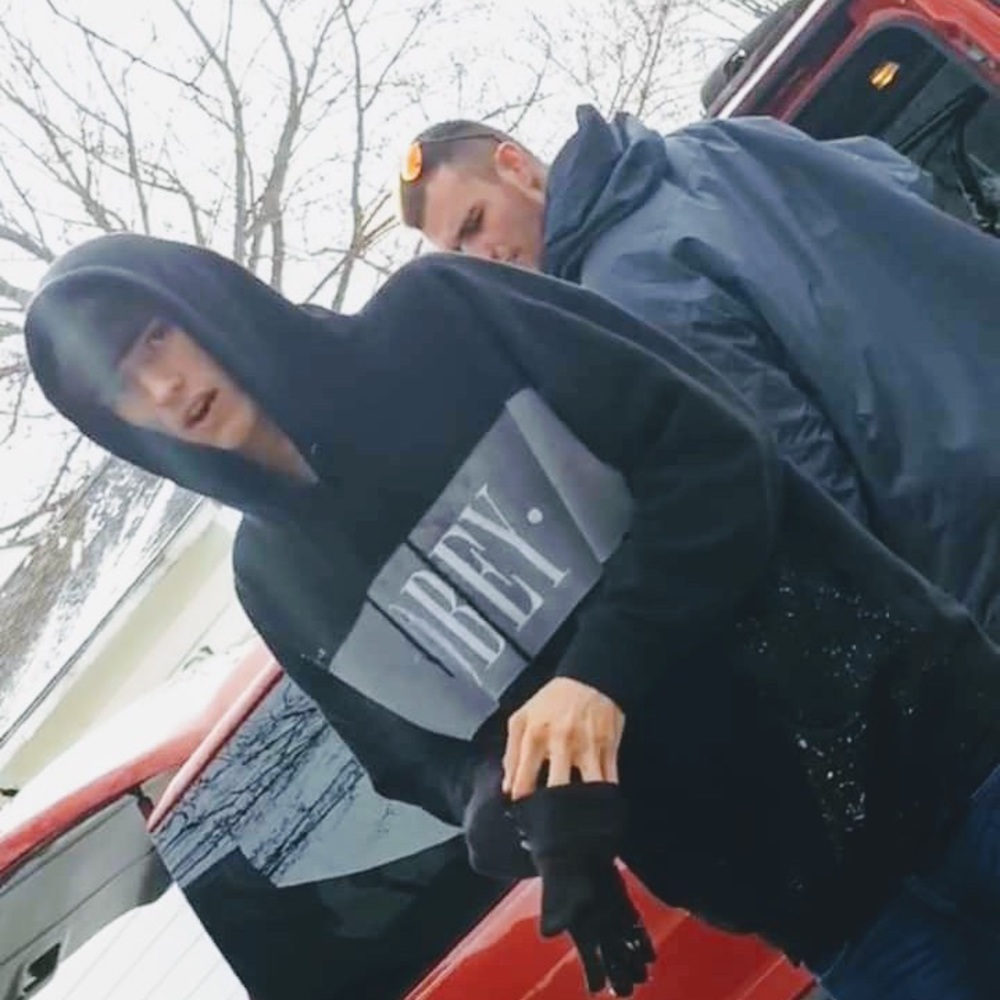 Meet your Posher, Grant